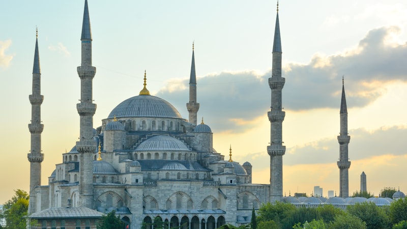 Üsküdar Huzurevi Fiyatları ve Önerilen Tesisler 2026